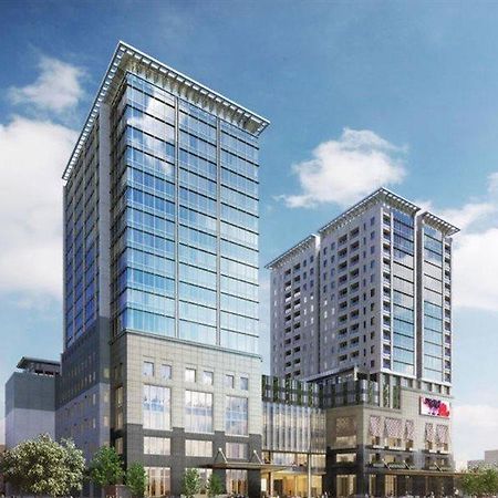 Hotel Tentrem Semarang Buitenkant foto